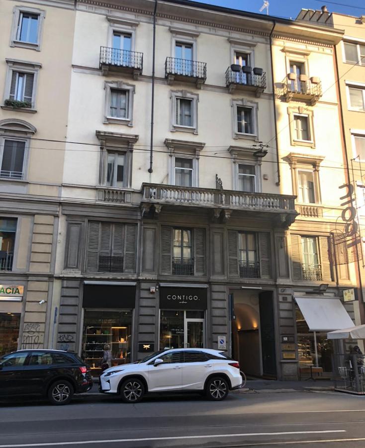 Casa Vercelli Delizioso Bilocale Moderno Nella Vecchia Milano Exterior photo
